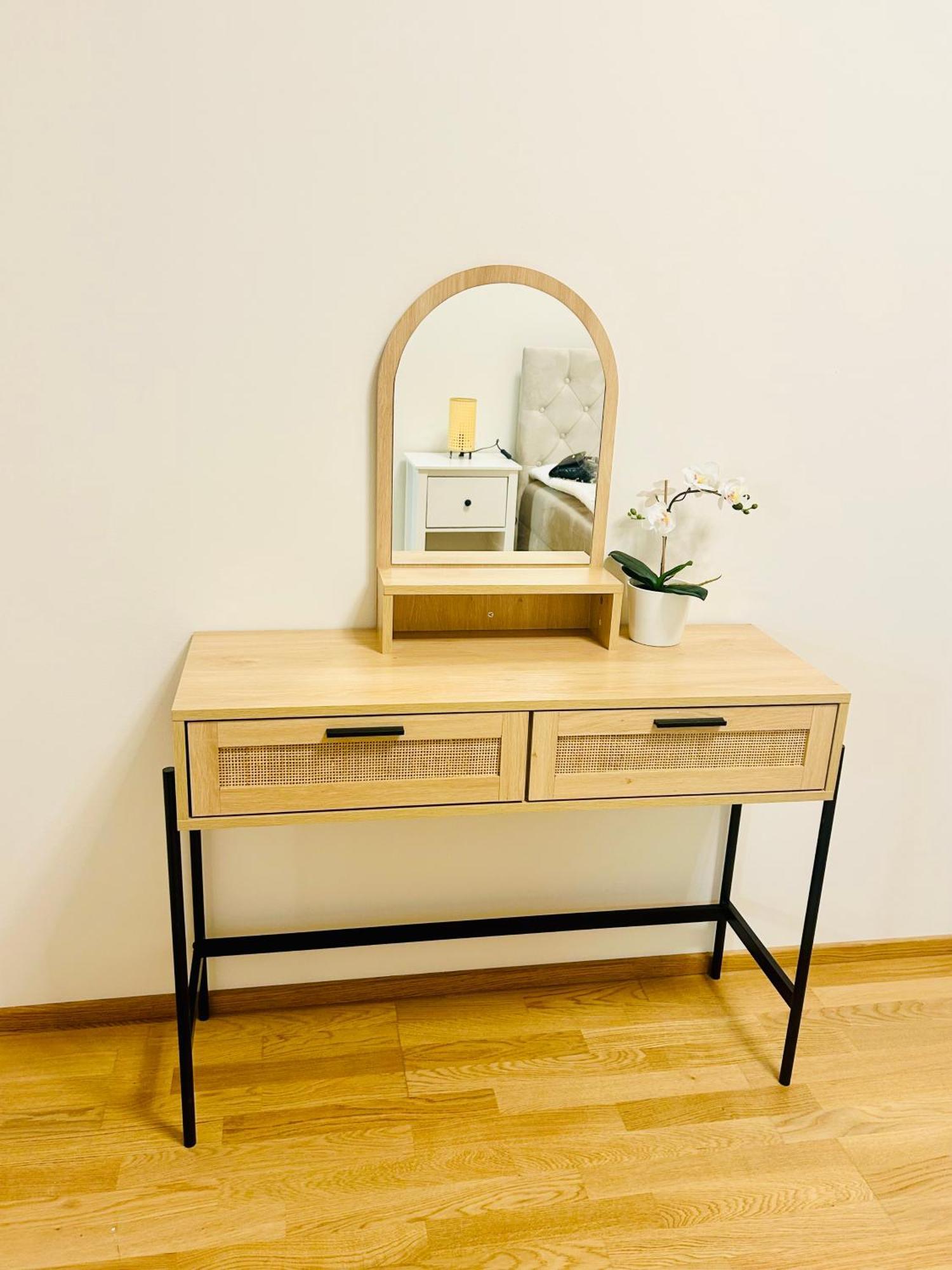 New Luxury At Andel Metro Station Apartment Prague
