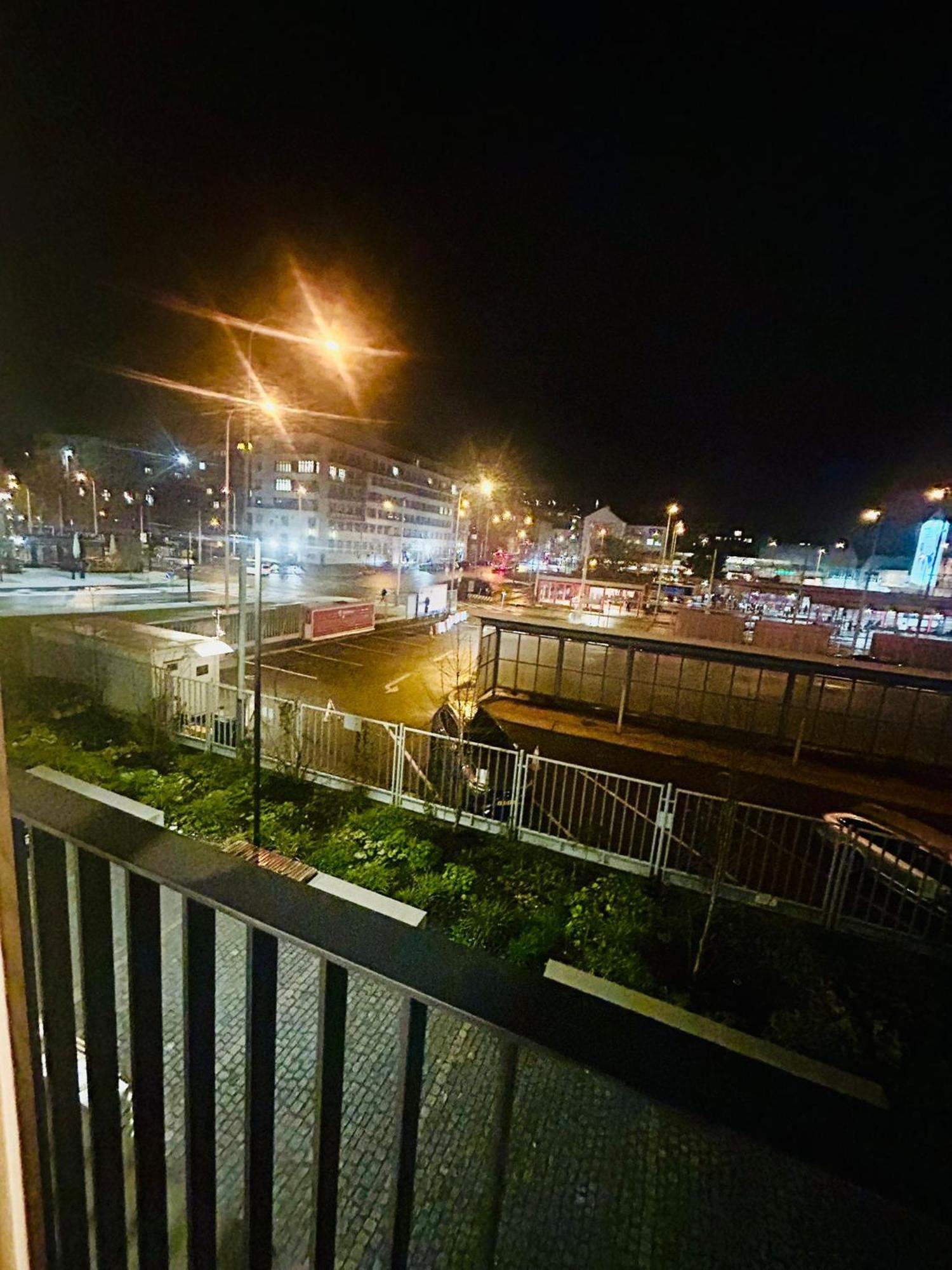 Apartment New Luxury At Andel Metro Station